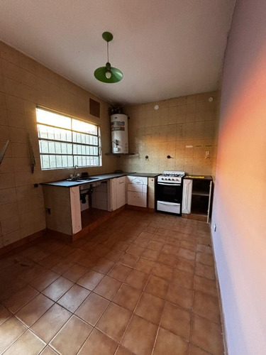 Casa Ph En Alquiler En Moron Sur