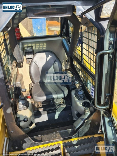 Imagem 2 de 6 de Mini-carregadeira Caterpillar 236b3 Ref.209103