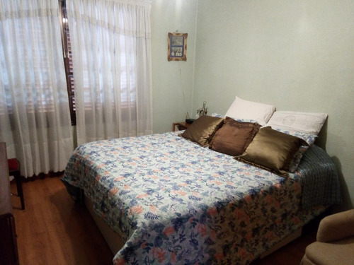 Imagen 12 de 14 de Excelente Casa Con Parque, Quincho, Cochera. Exc Ubicacion