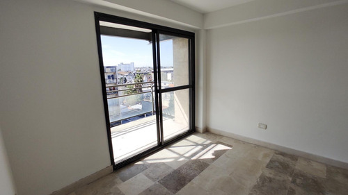 Departamento Moderno 2 Ambientes Con 2 Baños En Moron En Venta
