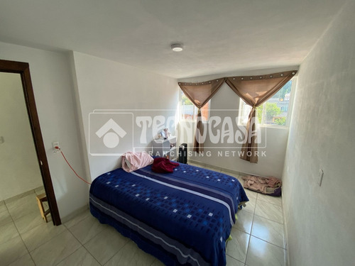 Renta Departamentos Santa Cruz Xochitepec T-df0167-0135