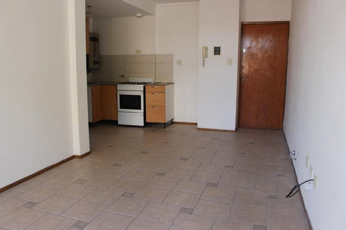 Imagen 6 de 14 de Riccheri 1055 01 01