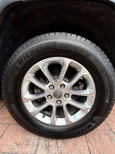 Jeep Grand Cherokee 3.6 Limited V6 4x2 At