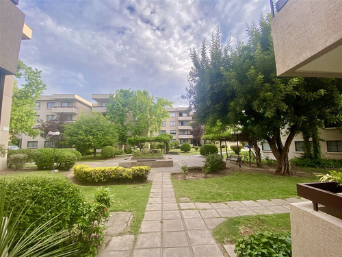 Departamento En Venta De 4 Dorm. En Las Condes
