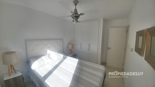 Apartamento En Venta De Un Dormitorio- Ref: 825