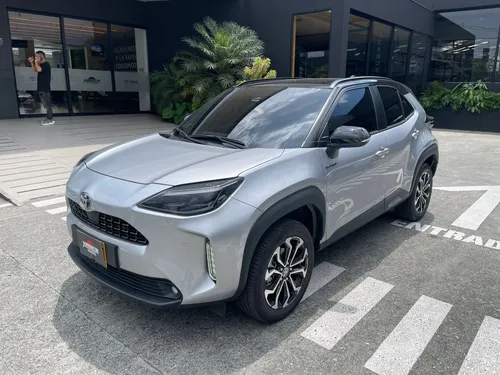 Toyota Yaris Cross 1.5 Hev Xls