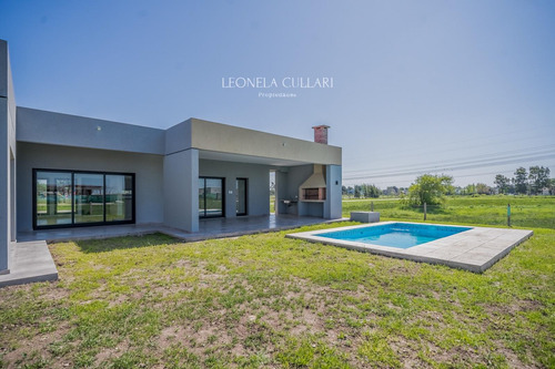Venta - Casa - Barrio La Magdalena - Canning