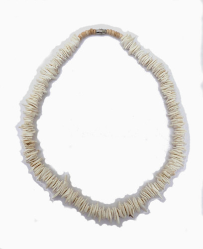 Collar De Pucas De Conchas Blancas A Cuadros