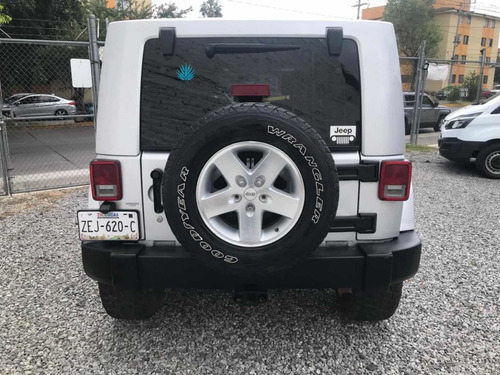 Imagen 6 de 8 de Jeep Wrangler 2007 Sahara 4x4 At
