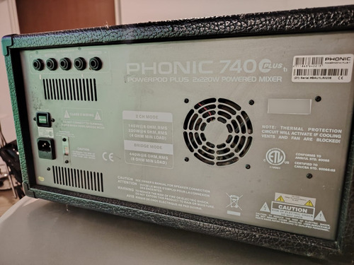 Phonic 740 Plus Mezclador Amplificado 440w 7 Canales Fx (Usado)