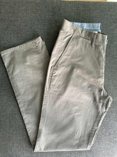 Pantalon Gabardina Chino Gap Khakis