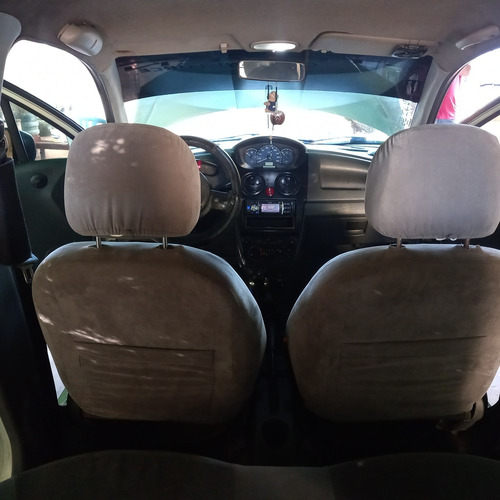 Imagen 6 de 15 de Chevrolet Spark Sedan