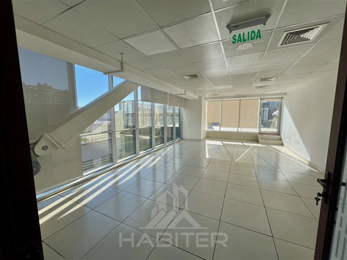 Arrienda Local Comercial Con Planta Libre En Temuco