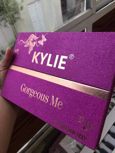 Palette De Sombras- Kylie- Gorgeous Me