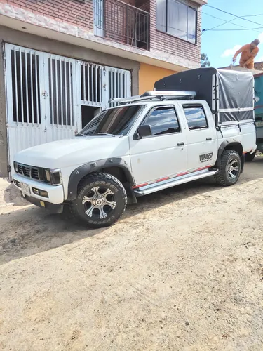 Nissan D21 Sin Pico Y Placa. No Planilla Para Viaja.