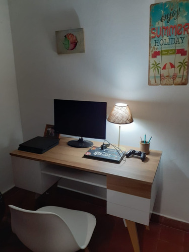 Imagen 8 de 21 de Vendo Casa Quinta En El Barrio Mas Lindo De La Ciudad, Sobre Asfalto Y Todo Parquizado!!