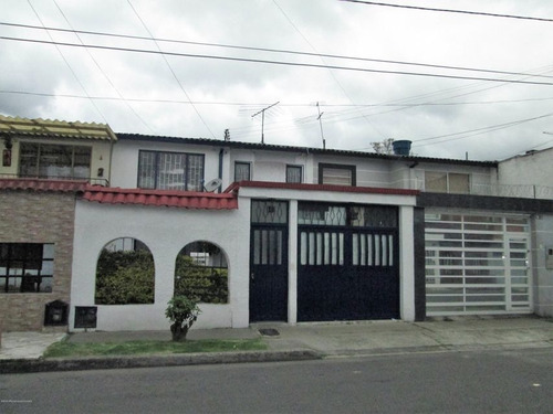 Casa En Castilla(bogota) Rah Co: 21-152