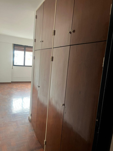 Dueño Alquila. Semipiso Nueva Córdoba. Dos Dormitorio