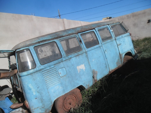 Imagem 9 de 14 de Kombi Vw Van Corujinha 1971 P/ Restaurar - Tem Docks E Motor