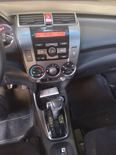 Imagem 7 de 10 de Honda City 2013 1.5 Lx Flex Aut. 4p