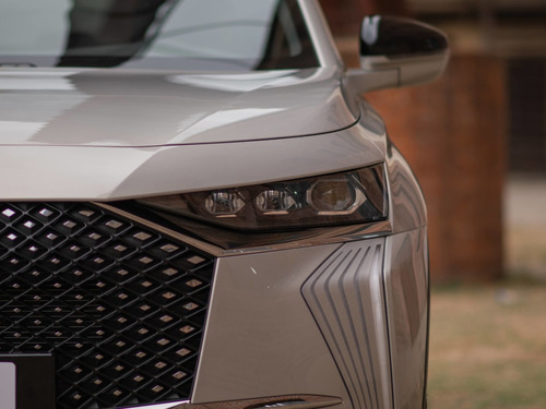 D.S. DS7 Crossback 1.6 Bastille 215 At8