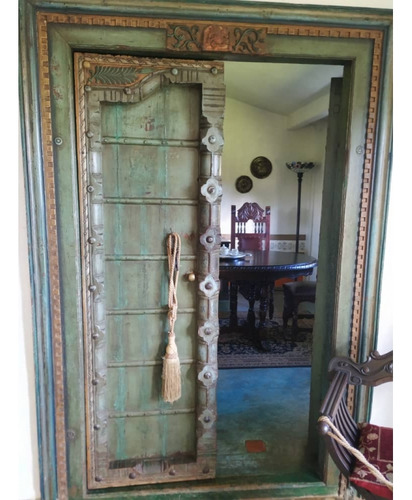 Casa En Venta De Estilo Español La Suiza San Antonio