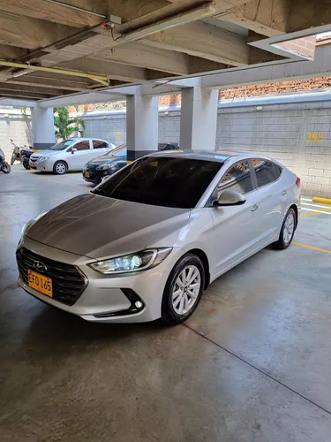 Hyundai Elantra 1.6 Premium Nb