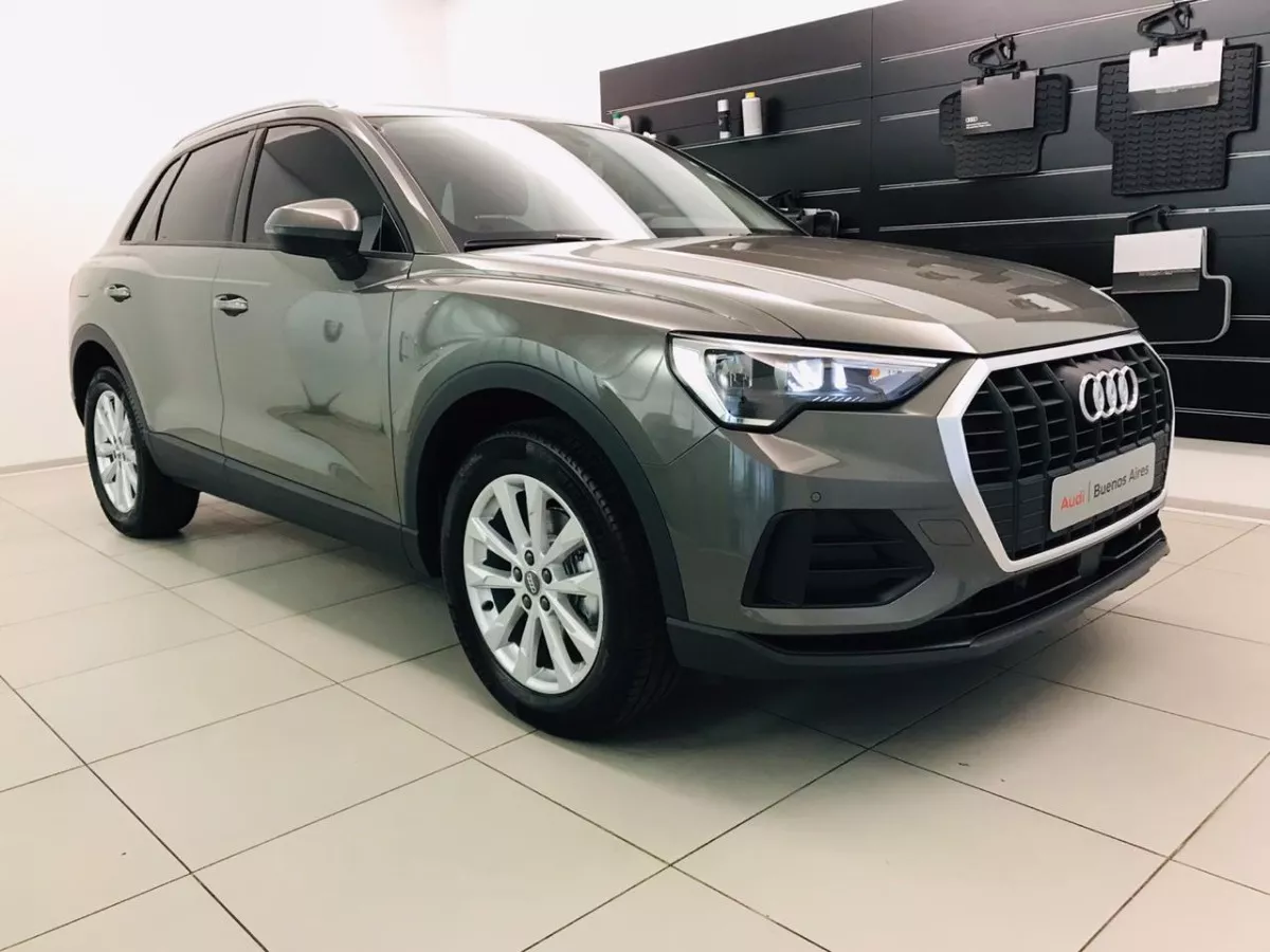 Audi Q3 1.4 35tfsi 150 Cv