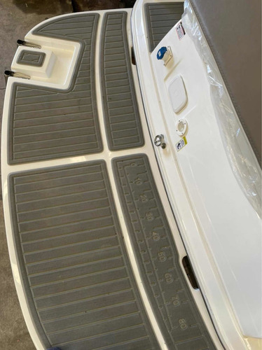 Quicksilver 2700 Volvo 300hp /no Canestrari 275/ Klase A