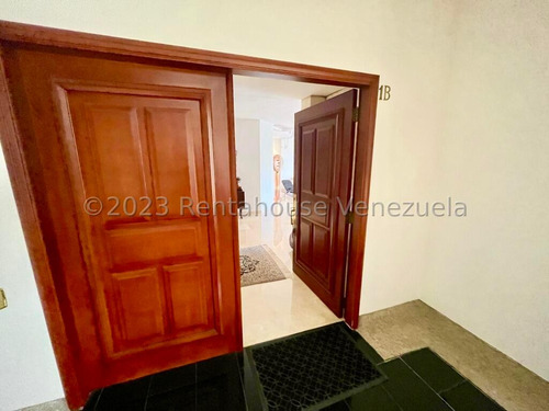 Vendo Apartamento En Pb Impecable Colinas Tamanaco Yf