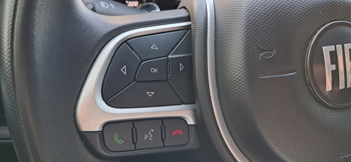 Fiat Cronos 1.8 16v Precision