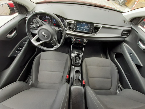 Imagen 11 de 14 de Kia Rio Hb Ex 2018