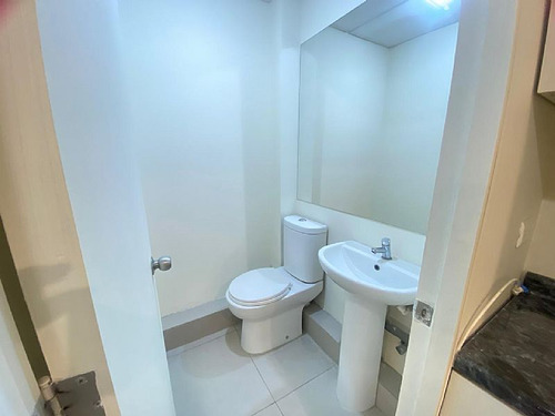 Oficina Con Privados/kitchenette/4baños/ Amplio Open Space