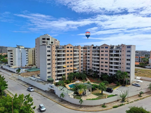 Re/max 2mil Vende Apartamento En Conjunto Res. Archipielago Garden, Urb. Playa El Ángel, Mun. Maneiro, Isla De Margarita, Edo. Nueva Esparta