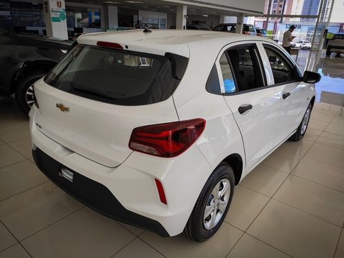 Imagem 8 de 14 de Chevrolet Onix 1.0 (flex)