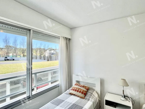 Imagen 14 de 30 de Departamento En Venta Muy Cómodo E Iluminado