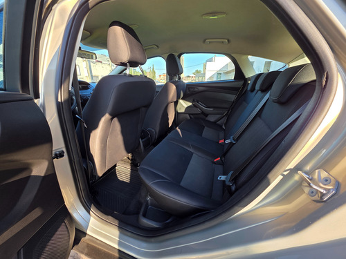 Ford Focus III 1.6 S