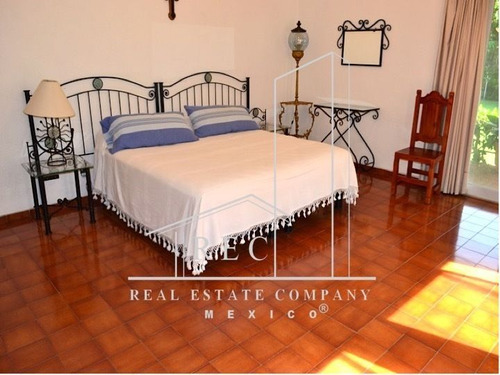 Casa En Venta En Temixco - Hasta 30 Personas Cómodas