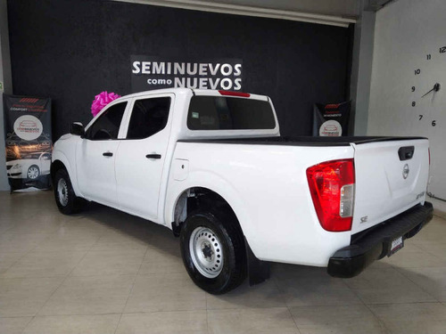 Imagen 8 de 15 de Nissan Pick Up Np300 2018 2p L4/2.4 Man A/c