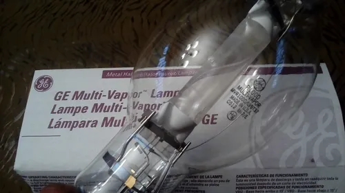 comprar Bombillo Metal Halide 1000w Nano Bt 37 Ovoide
