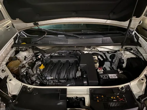 Renault Stepway 1.6 Intense Automática