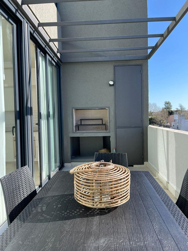Departamento 2 Ambientes En Venta - Beccar-vias/rolon