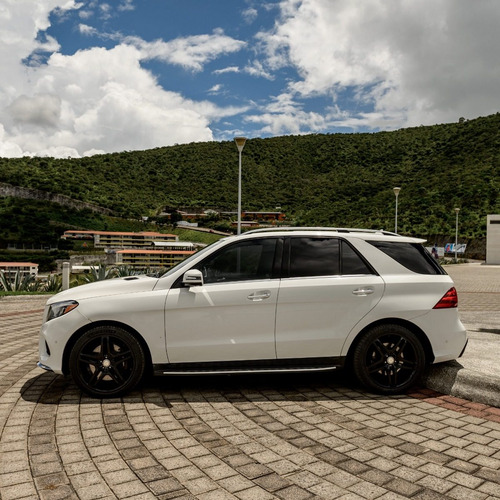 Imagen 6 de 15 de Mercedes-benz Clase Gle 2017 5p Gle 500 V8/4.6/t Aut