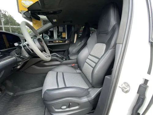 Porsche Cayenne 3.0 E-Hybrid
