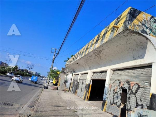 Bodega, Edificio, En Venta/renta, 458.4 M2, Av. José López Portillo, Sm 94, Cancún.