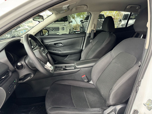 Nissan Sentra 2023