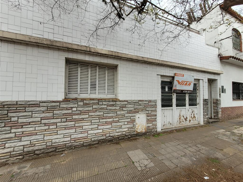 Casa 4 Amb S/ 238 M2 De Lote - Villa Martelli
