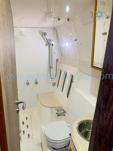 Imagem 2 de 3 de Lancha Phantom 36 Barco Iate N Ferreti Azimut Intermarine