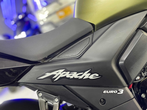 Imagen 10 de 15 de Apache 160 4v Golden Green