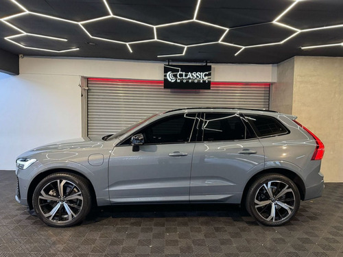 Volvo XC60 T8 ULTIMATE DARK
